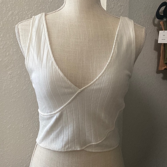 Zara Faux Wrap Crop Top - Picture 3 of 9